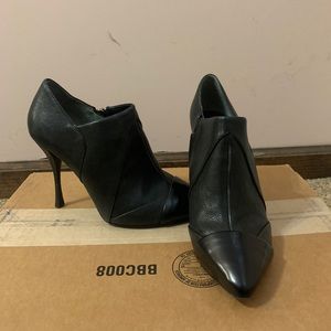 Tory Burch booties Like new!